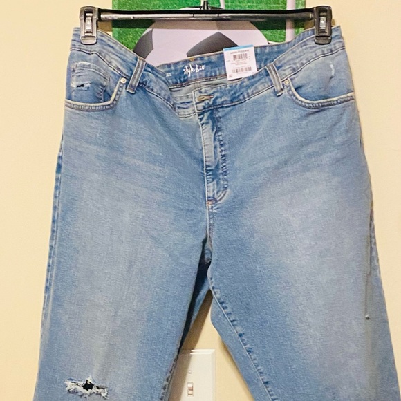 Women plus size Jeans - Picture 8 of 9